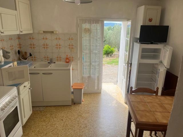 Вілла Mas Du Prescondu Mirabel-aux-Baronnies Екстер'єр фото